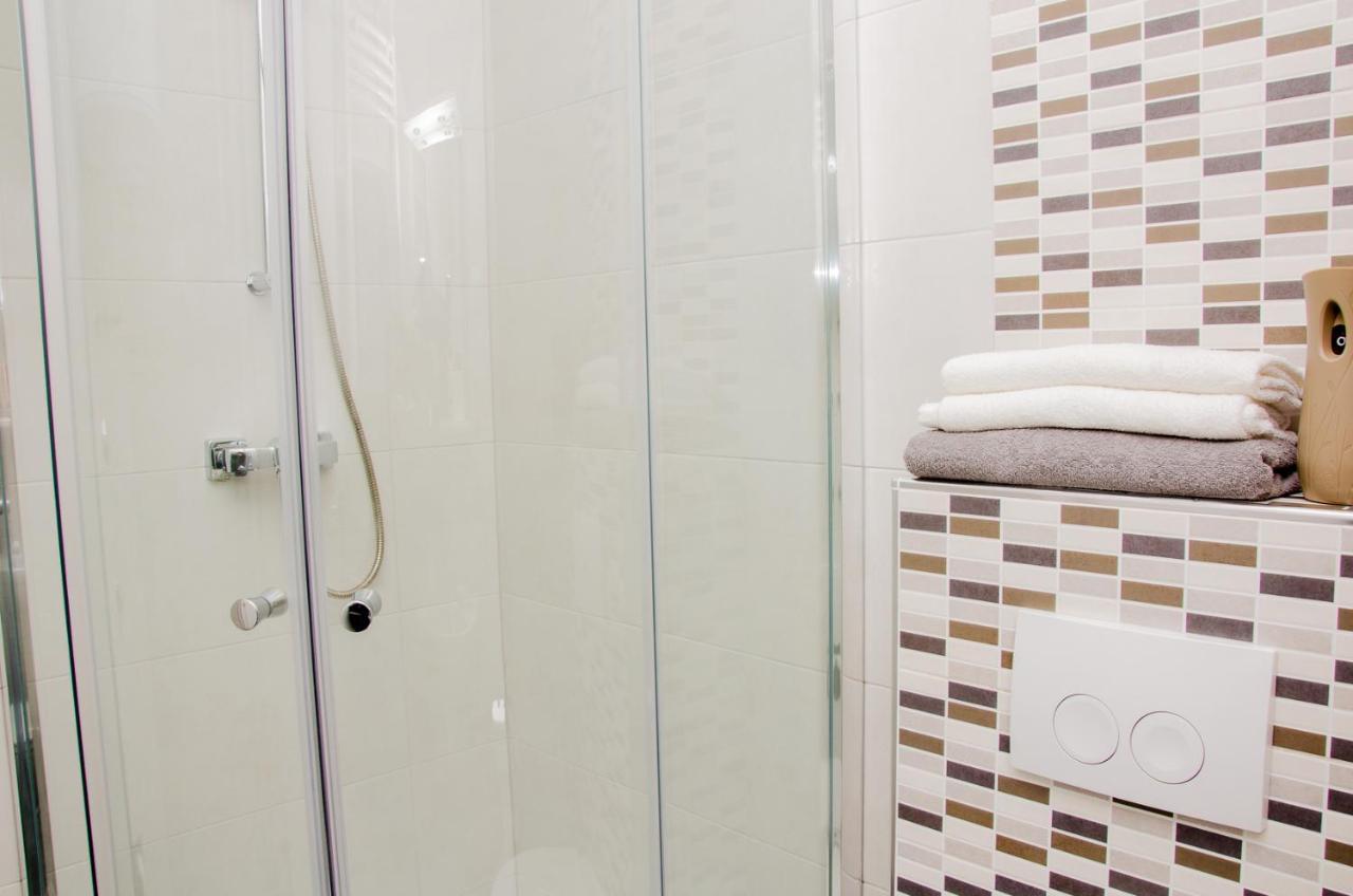 סנג' Apartman Leona Villa Nehaj מראה חיצוני תמונה